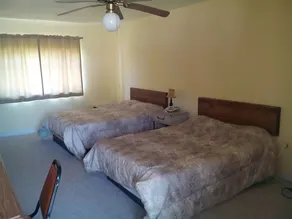 Mountaineer Motel - Standard room - Image 2