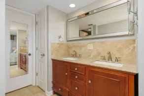 Windjammer 206, 3 Bedrooms, Sleeps 8, Ocean Front, 2nd Floor, Elevator - Image 2
