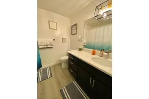 WELCOME TO DEWEY DUCK HOUSE-B! 2BR & 2BA 6-Guests - Image 3