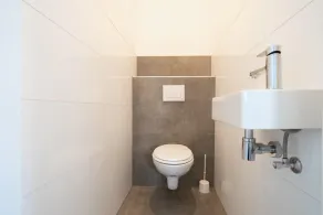 Modern chalet with dishwasher, near a nature reserve - Image 4