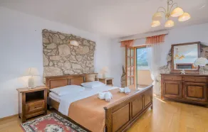 Schönes Haus in Draga Bascanska - Image 2