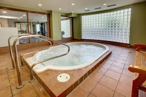 ❄️ Whistler Center 1BR:Walk Everywhere. Free Parking. Fire, Sleeps 4 ❄️ - Image 2