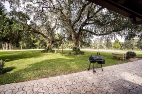 Ranch on 7 acre of natural beauty with Cozy Cabin & Barn - Image 5