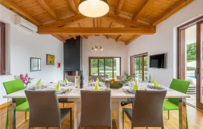 Luxurious home in Stokovci - Image 5