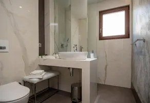 Luxury 6-Bedroom Villa Near the Sea with One of Brač’s Largest Private Pools - Image 3