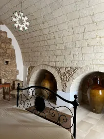 House from 1657, historic home in the village of Monacizzo - Image 5