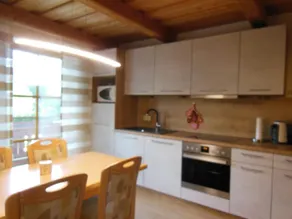 Casa vacanze nel centro della baia. Foresta con 2 camere da letto e balcone - Image 4
