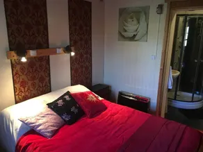 comfortable apartment in rural french village - Image 4