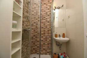 Apartment City - Image 4