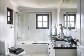Villa Ada - Villa de 5 chambres avec piscine chauffée et bain à remous chauffé. Vue imprenable !! - Image 3