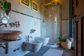 Villa em Montelopio com 4 quartos e capacidade para 11 pessoas - Image 2