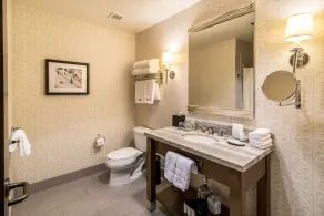 CRBC - Best View in Resort! Ski In/Out, 2 Queen Beds, Spa, Ski Valet, PvtBalcony - Image 2