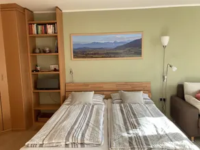 Absolutely quiet, beautiful apartment with wonderful mountain views and swimming pool - Image 5