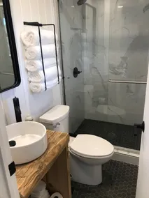 Chic Modern Mountain Cabin 220 ft of Waterfront, Dock, AC, Sleeps 12 - Image 4