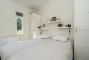 Bela luz e moradia espaçosa com mobiliário 'Beachstyle'. - Image 3