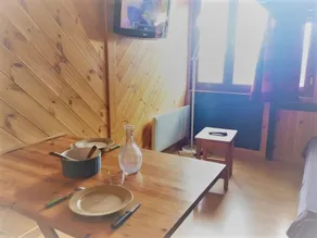 Studio Ski-In/Ski-Out, 2 Guests, Central Risoul Location - Image 3