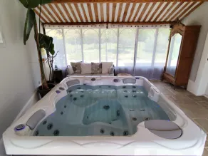 Villa avec piscine chauffée et jacuzzi privé au coeur du Luberon - Provence - Image 2