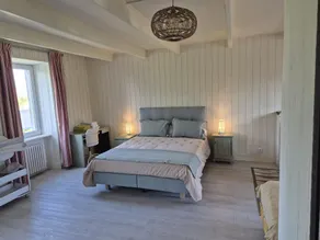 Village house with private garden, perfect for families - Image 5