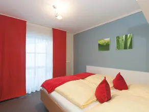 Sportig lägenhet med terrass - Image 3
