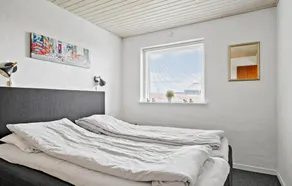 Hermosa casa de 2 habitaciones en Hejls - Image 3