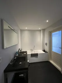 \"Bed and Bike Upstairs\" Grande apartamento com terraço com vista para Haarlem - Image 4