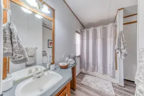 3 BR/2 BA Luxury Cabin Stay at Pecan Valley Ranch - Image 3