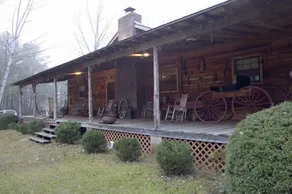 Hawkins Ridge Lodge - Njut av Southern Comfort som bor med en privat sjö - Image 5