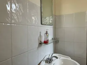 Letstayroyal luxury Apartment not far from kotoka international airport and Mall - Image 5
