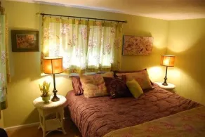 Alderbrook Area Waterfront Beach Cottage, All Season Escape- Spectacular Views!! - Image 2