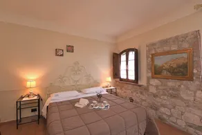 Margherita, Palazzo a Merse, Sovicille, Siena - Image 2