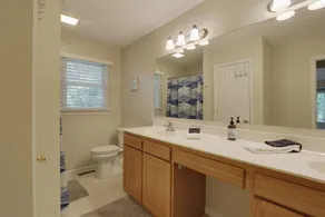 Game Room~Grill~Screen Porch~Fireplace~Top of Mountain~Walk to Most Amenities - Image 5
