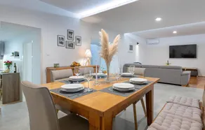 3 Bedroom Villa In Pula - Image 4