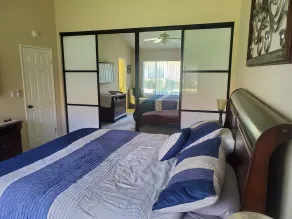 Profitez du désert dans ce condo magnifiquement rénové - Image 4