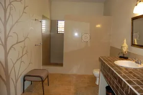 Multilevel 8 br villa with fabulous views, full staff - Image 2