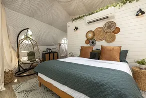 Glamping Dome Hot Tub, Fire Pit & Forest Views - Image 4