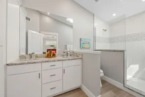 Gulf Shore Retreat: Privater Pool, verwaltet von Beach Retreats FL auf Anna Maria Island - Image 5