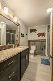 Charming Cabin + Hot Tub ~ Lake James & Linville Gorge ~ Pet-Friendly + Wi-Fi! - Image 5