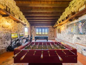 Magnificent 15 bedroom villa Spain|XXL Pool, BBQ, Gamesroom|Beaches & Barcelona - Image 5