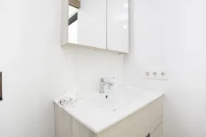 Villa avec jacuzzi, barbecue et terrasse | Adaptée au travail à distance - Image 2
