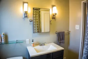 3BR DC Retreat - Close to National Mall, Sports & Concerts - Image 4
