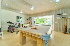 Luxury Oceanfront Villa fully staffed 12 bdrms/bthrms - Image 3