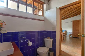 Studio Mariposa with beautiful gardens in Historical Quito - Image 5