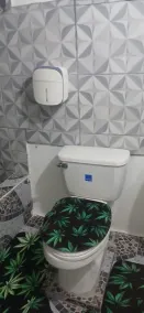  holiday stay, 2 bed 1 bathroom  - Image 4