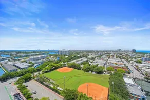 Luxury 2BR with Ocean View, Pool and Gym - Image 4