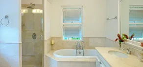 Villa Calliaqua  | Ocean View - Located in  Fabulous Saint James with Private Pool - Image 2