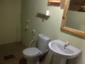 Lotus Chalets Eco Hotel - Image 3
