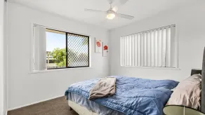 Bell Street 36 Dicky Beach - Image 5