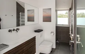 Accommodation with 5 bedrooms in Samsø - Image 2