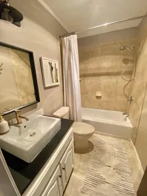 Red River Getaway- Ski In Ski Out, Newly Remodeled - Image 5