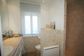 House / Villa - Murs - Image 2